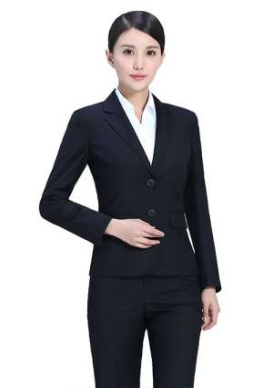 黑色翻領(lǐng)兩?？畚鞣?/></a></dt>
							<dd><a href=