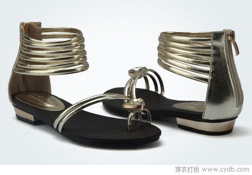 酷帥萌，舒適清涼齊曬蔻丹