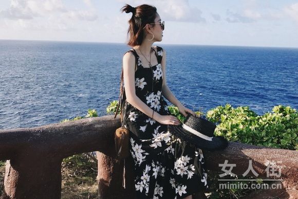 Get吊帶連衣裙，輕松展現(xiàn)女人魅力。